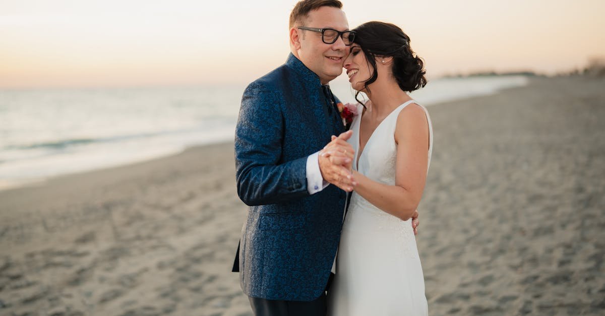 beach vow renewal ceremony