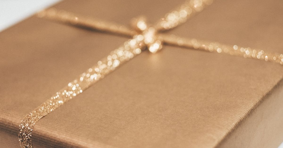 best golden anniversary packages abroad UK